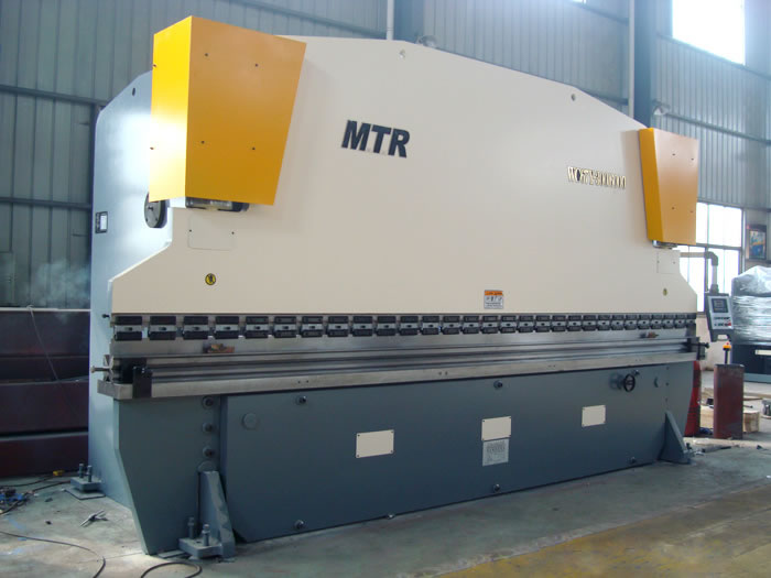 调兵山6米折弯机