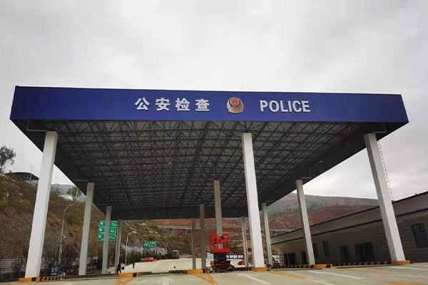 调兵山网架结构屋顶